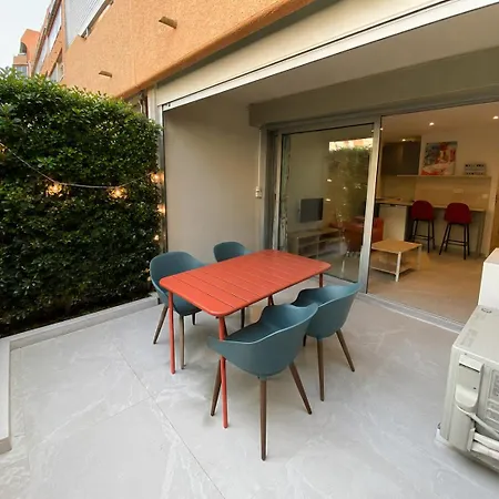 T2 Climatise Avec Terrasse, Port Santa Lucia A 2 Min Lägenhet